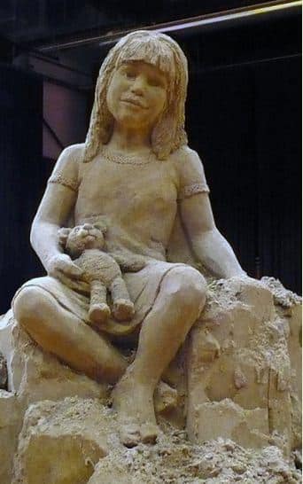 Skulptura-iz-peska-dvadtsat-chetvertaya