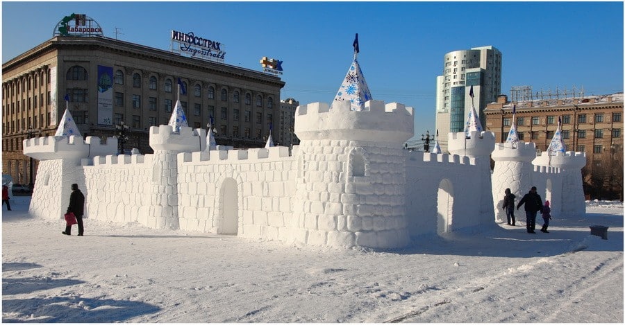 Снежная скульптура. Хабаровская крепость