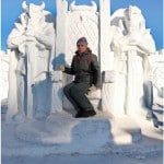 Снежная скульптура. Трон для фотосессий